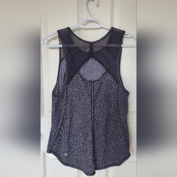 Lululemon, Size 6, Black/White tank - Picture 2 of 3